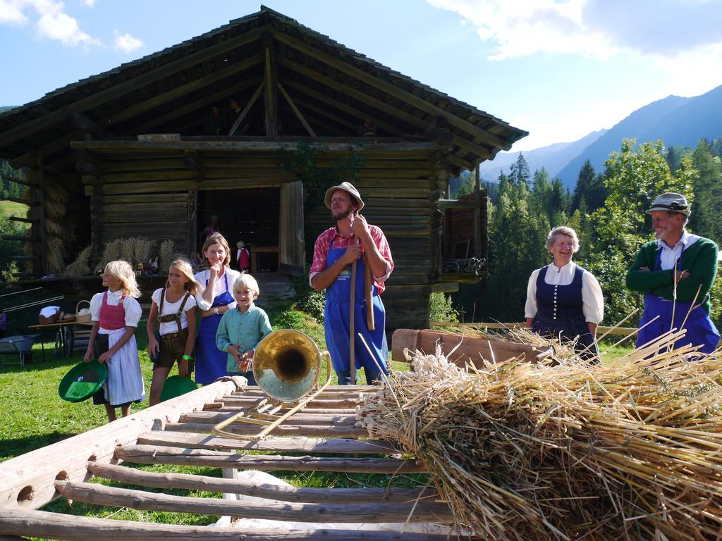 Bauernhof Im Wiesengrund Maria Luggau Exteriér fotografie